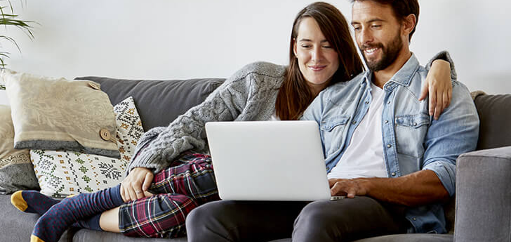 couple designing their future home > HomeByMe Enterprise > Dassault Systemes
